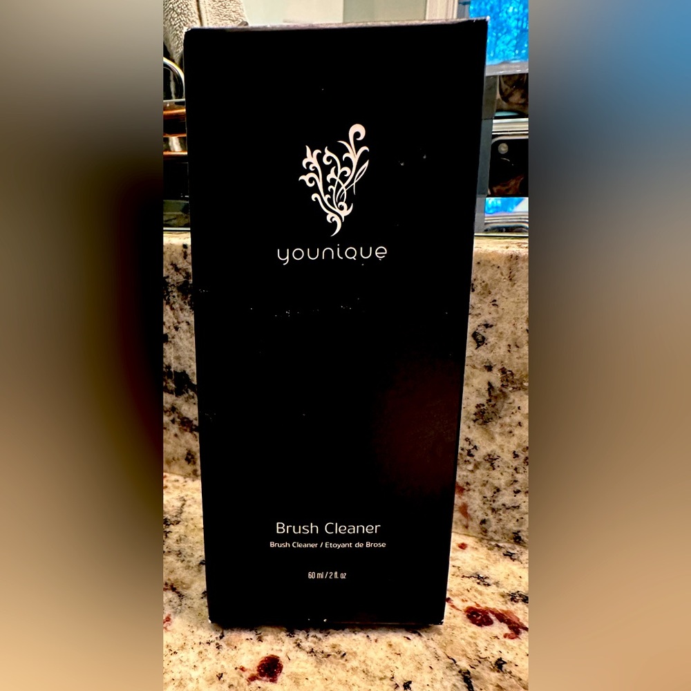 Younique brush cleaner unopened box brand new